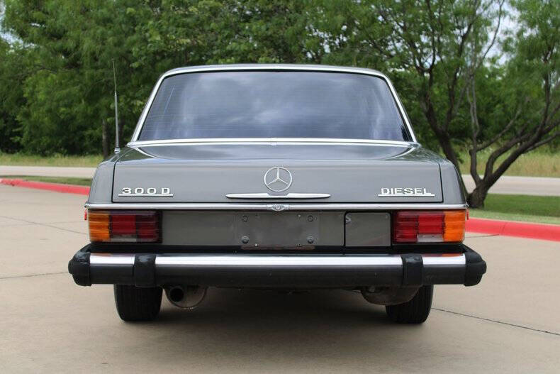 1976 Mercedes-Benz 300-Class