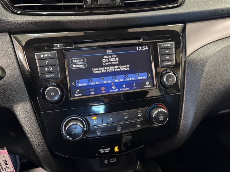 2022 Nissan Rogue Sport S