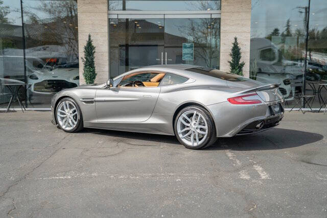 2017 Aston Martin Vanquish 3