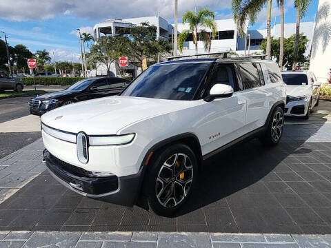 2023 Rivian R1S Adventure