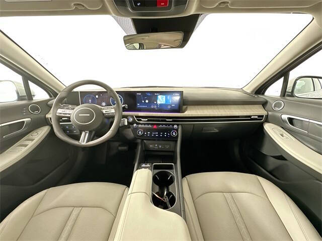 2024 Hyundai Sonata Hybrid Limited