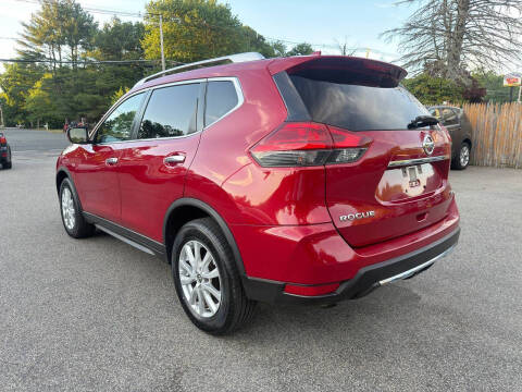 2017 Nissan Rogue SV