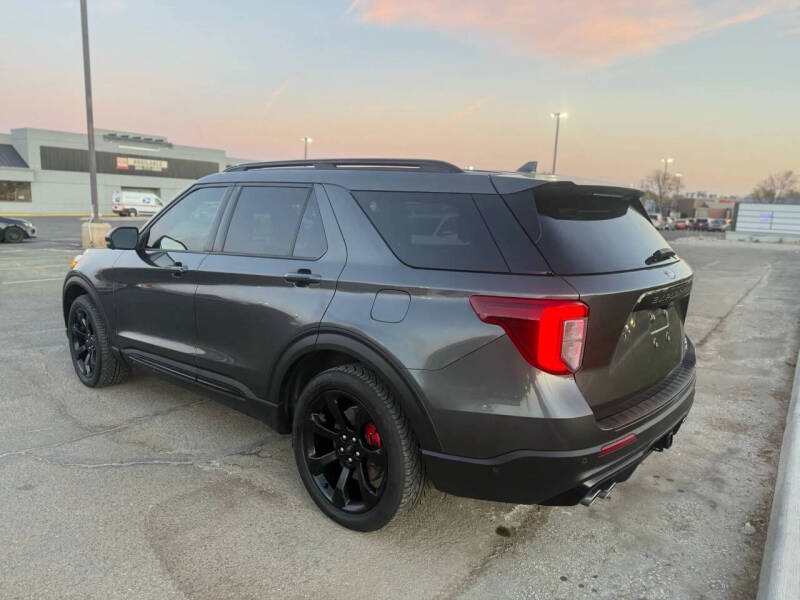 2020 Ford Explorer ST