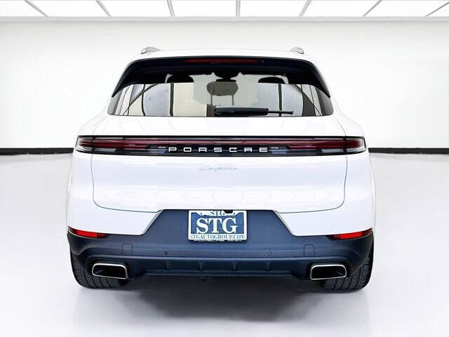2024 Porsche Cayenne