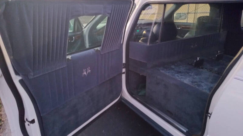 2002 Cadillac Deville Professional