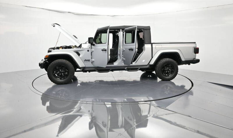 2022 Jeep Gladiator Willys