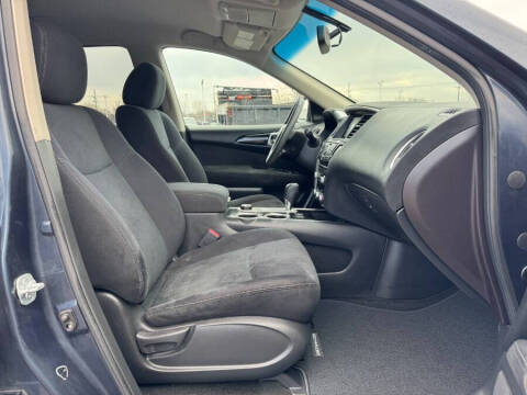 2016 Nissan Pathfinder