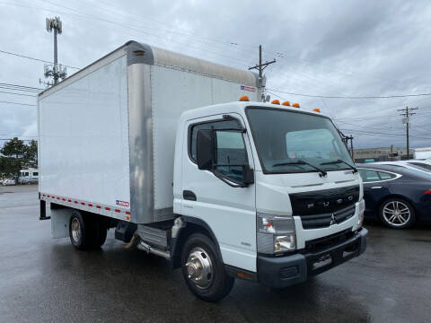 2013 Mitsubishi Fuso FEC52S
