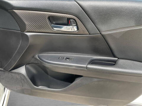 2017 Honda Accord Sport