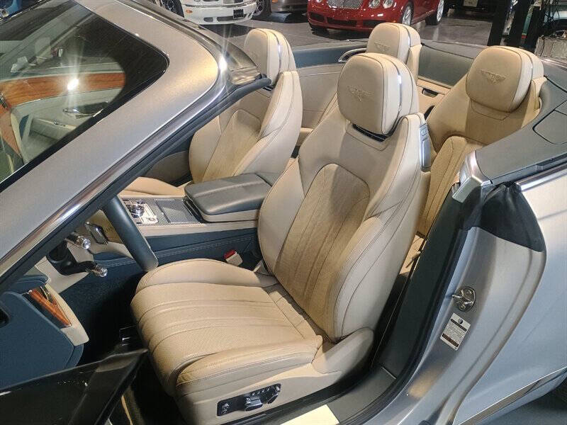 2020 Bentley Continental 27