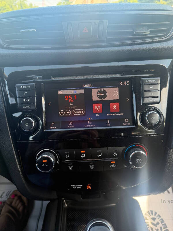 2018 Nissan Rogue S