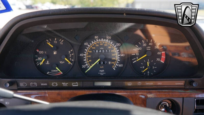 1986 Mercedes-Benz 560-Class 560 SEC