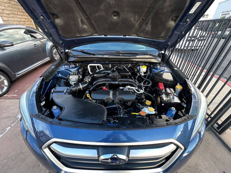 2019 Subaru Outback 2.5i