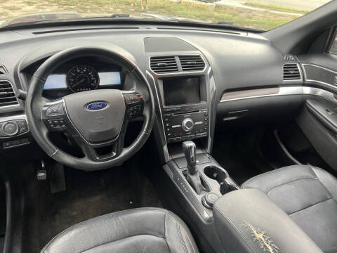 2017 Ford Explorer Limited