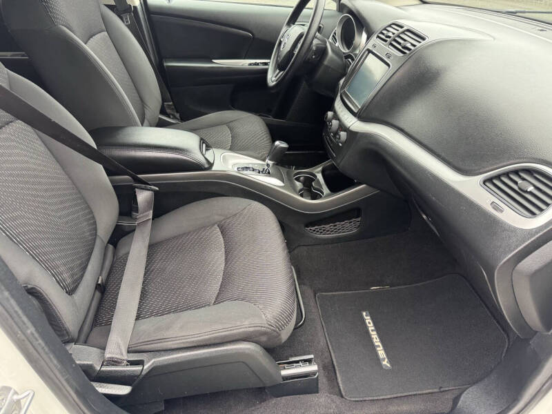 2017 Dodge Journey SXT