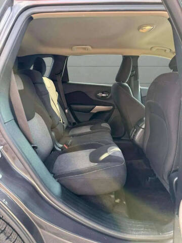 2018 Jeep Cherokee Latitude