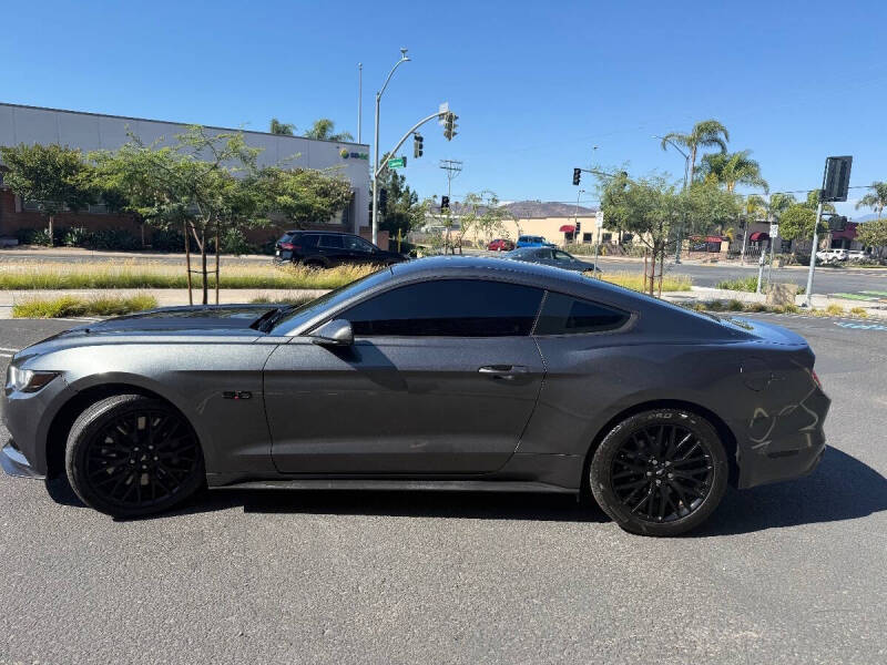 2017 Ford Mustang GT