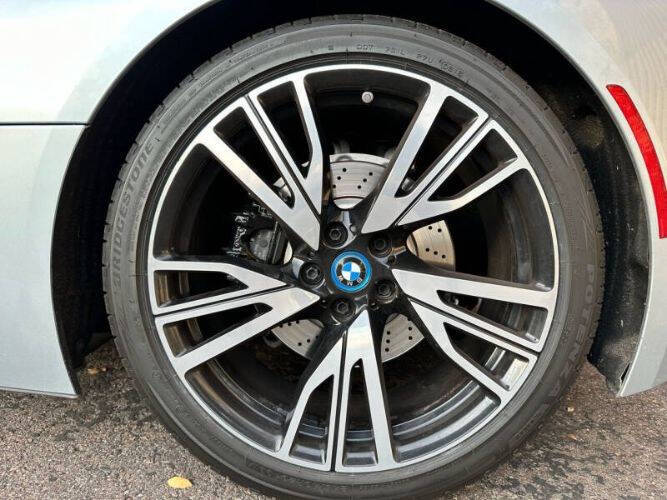 2014 BMW i8