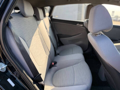 2016 Hyundai Accent SE