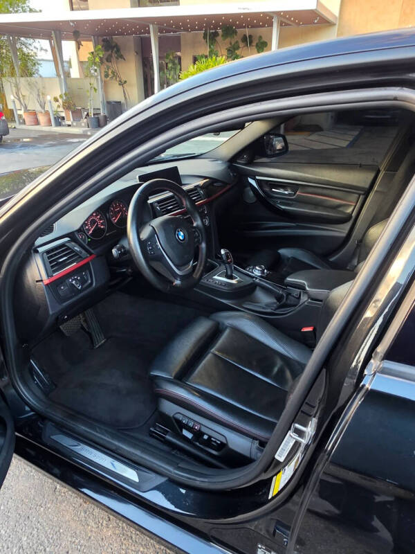 2013 BMW 3 Series 328i