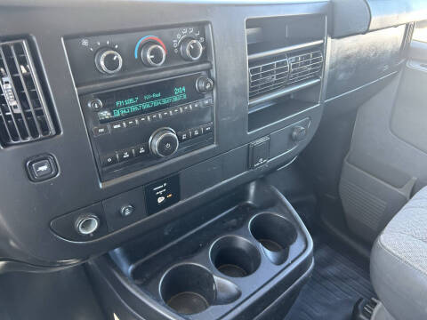 2017 Chevrolet Express 2500