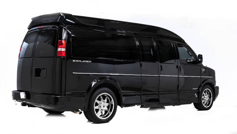 2017 Chevrolet Express 2500