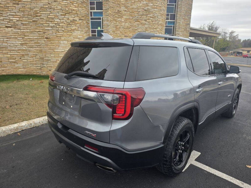 2020 GMC Acadia AT4