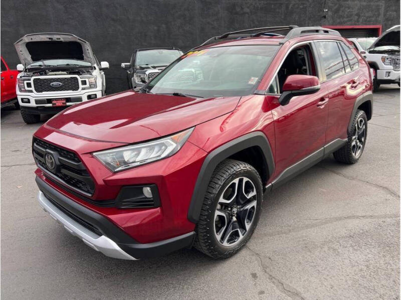 2019 Toyota RAV4 Adventure
