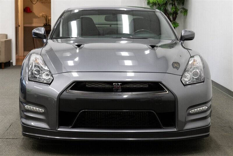2013 Nissan GT-R Premium