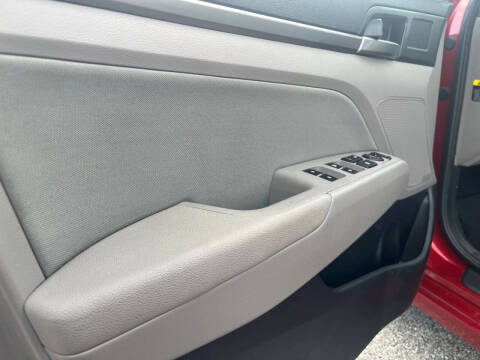 2018 Hyundai Elantra