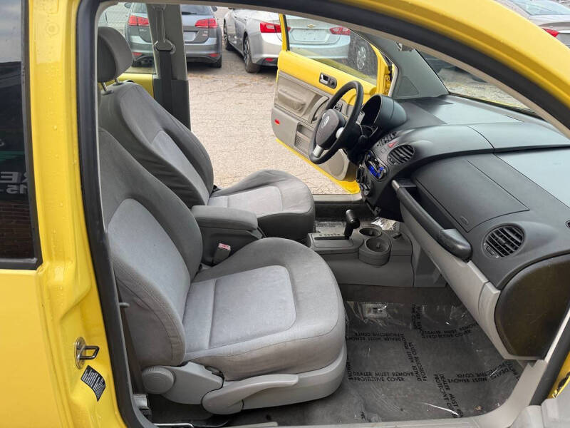 2004 Volkswagen New Beetle GLS