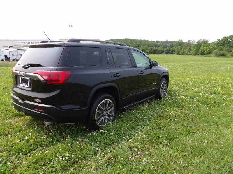 2017 GMC Acadia SLT-1
