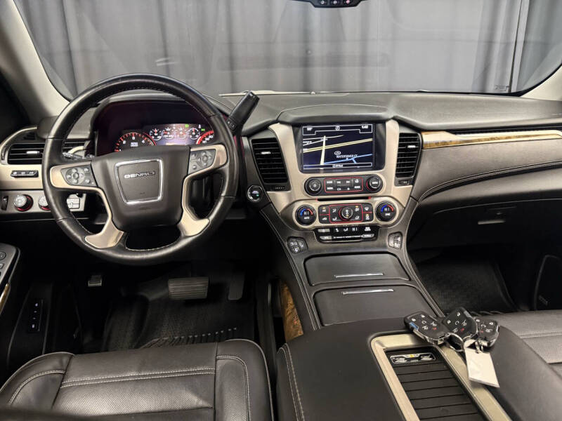 2016 GMC Yukon XL Denali