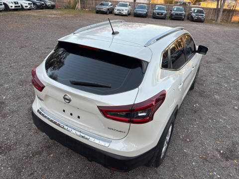 2020 Nissan Rogue Sport SV