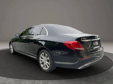 2017 Mercedes-Benz E-Class E 300 4MATIC