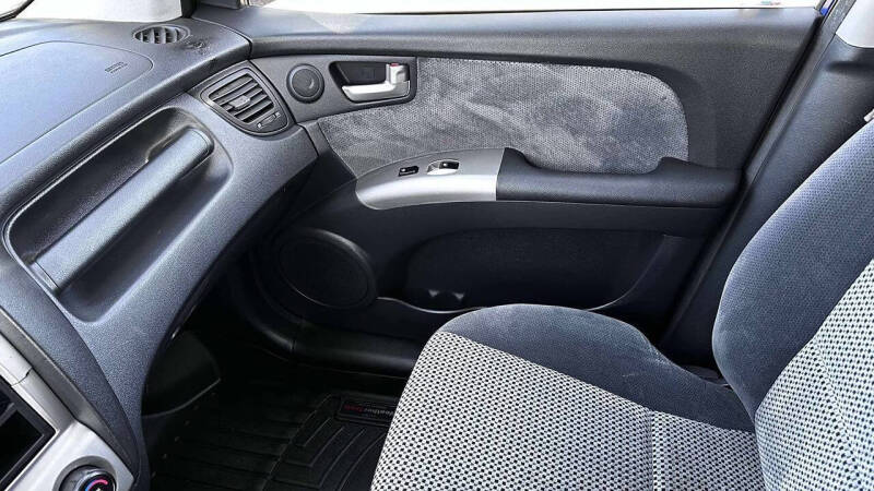 2005 Kia Sportage LX