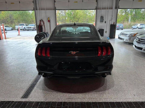 2020 Ford Mustang EcoBoost