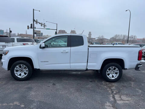 2020 Chevrolet Colorado for sale at RIVERSIDE AUTO SALES in Sioux City IA