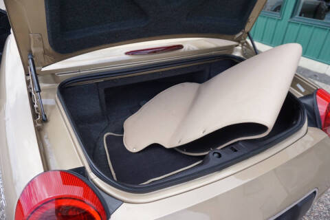 2005 Ford Thunderbird Deluxe