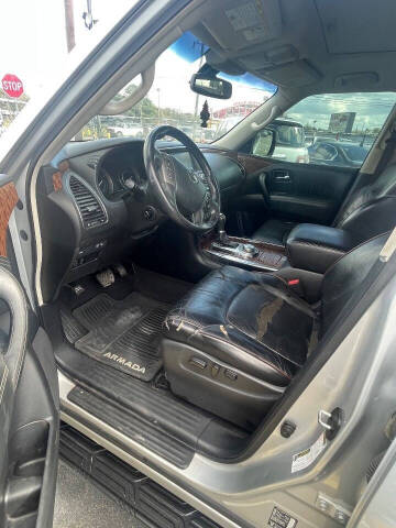 2017 Nissan Armada Platinum