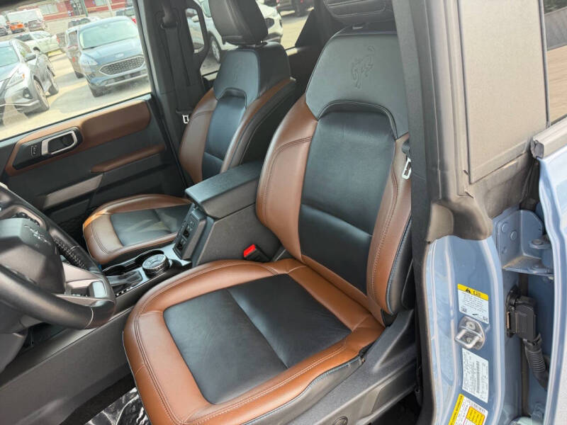 2023 Ford Bronco Outer Banks