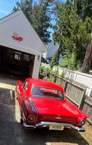 1957 Ford Thunderbird