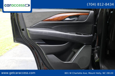 2017 Cadillac Escalade Luxury