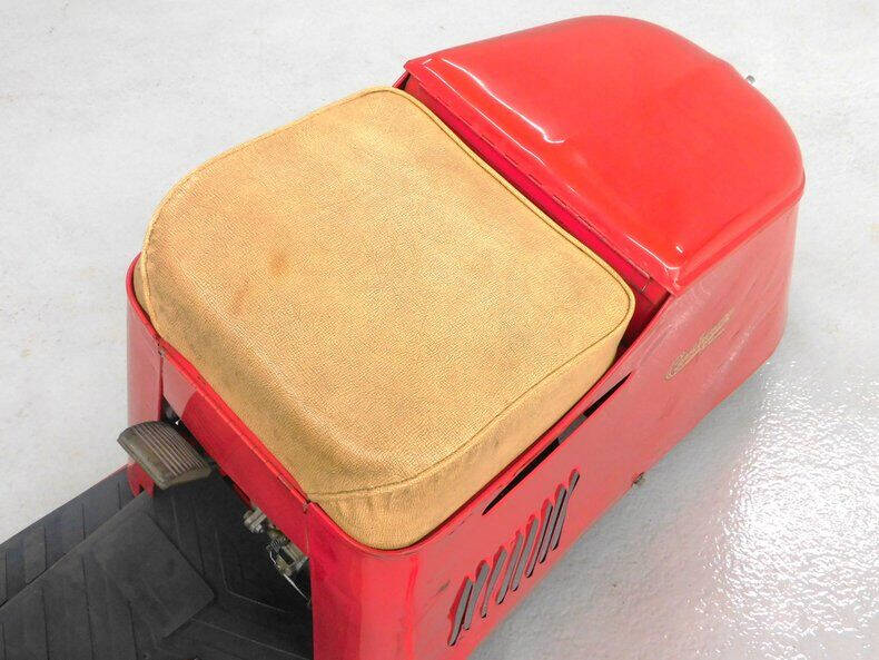 1949 Cushman Model 64