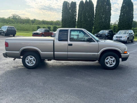 2003 Chevrolet S-10 LS