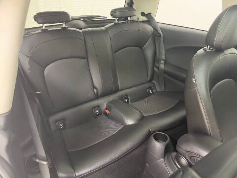 2015 MINI Hardtop 2 Door Cooper