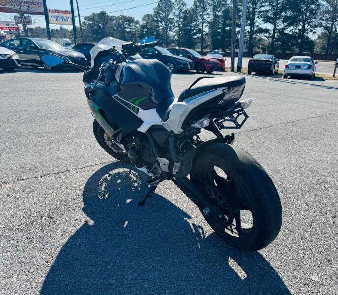 2022 Kawasaki EX650NNFNN Ninja 650