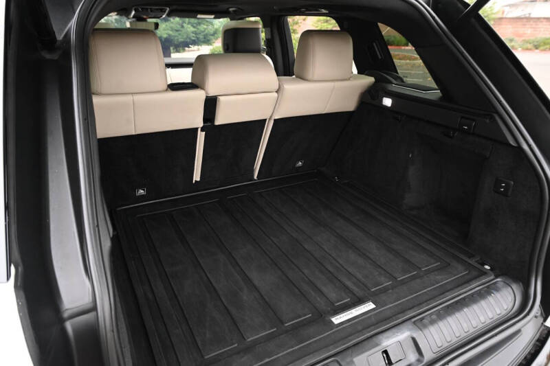 2019 Land Rover Range Rover Sport HST