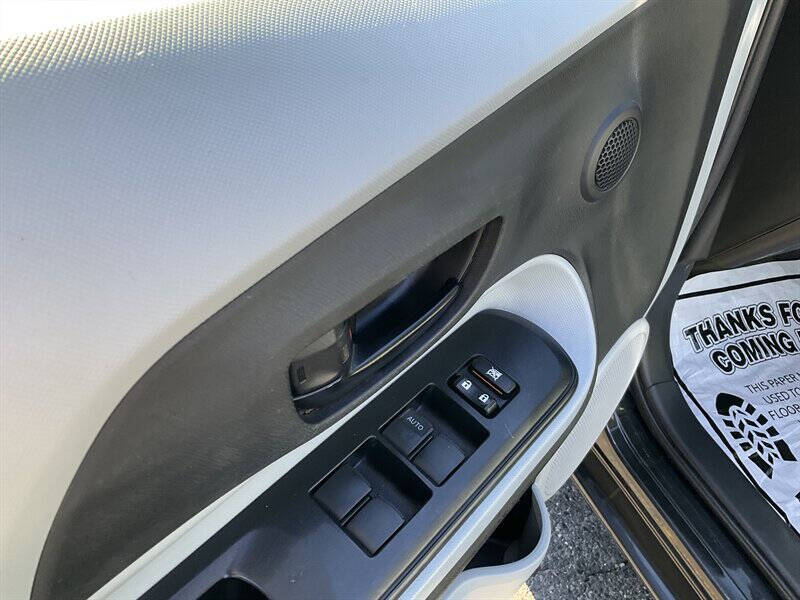 2012 Toyota Prius c One