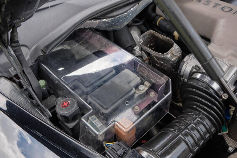 2003 Aston Martin V12 Vanquish